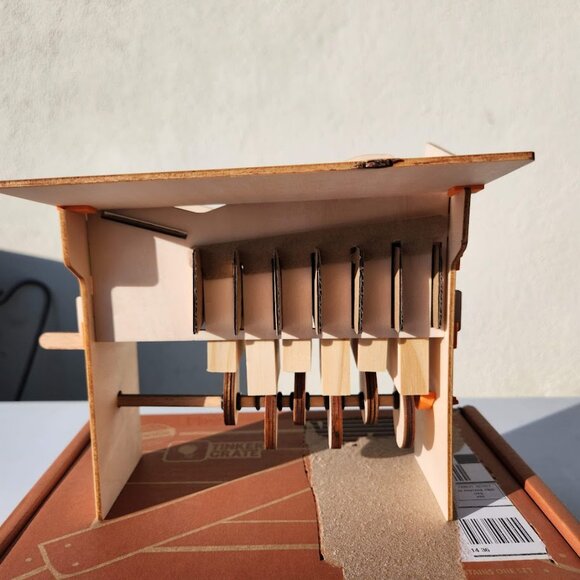 KiwiCo Kiwi Co. Wooden Automaton Automata Science Kit STEM DIY Craft Set Enginee - Picture 5 of 8